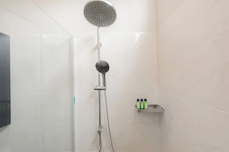 Bathroom 3, Ivory Resort Dikwella, Dickwella