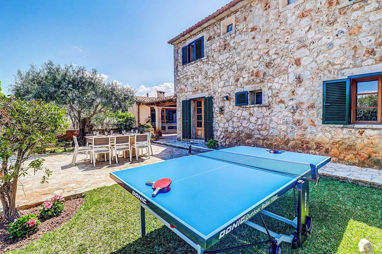 Others 4, Villa Can Joan, Baleares