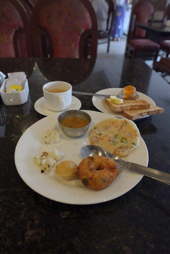 Food & Drinks, Hotel Delight In By GRB, Surat