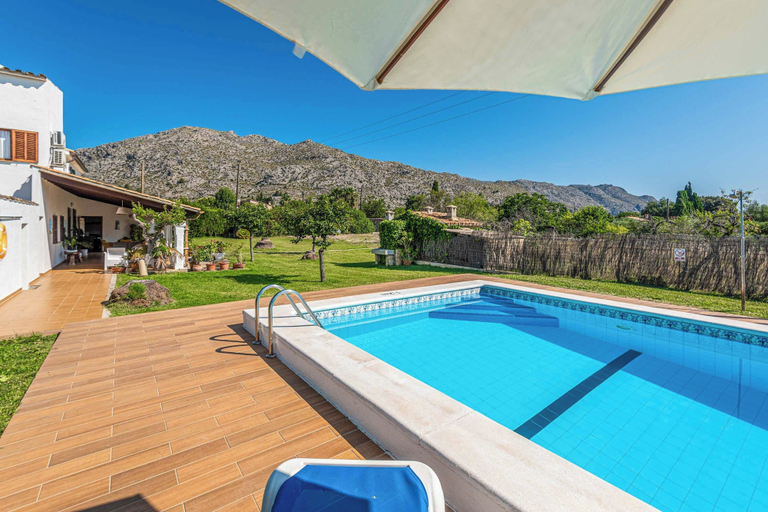 Others 3, Villa Beato Angel, Baleares