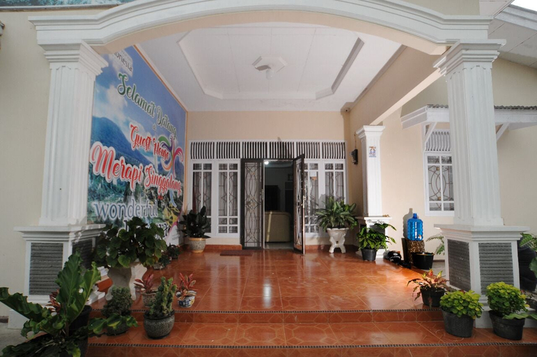 Exterior & Views 2, Merapi Singgalang Guest House, Bukittinggi