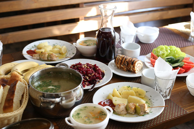 Food & Drinks 3, Туристичнии комплекс ВОРОХТА 365 Turistichesky Kompleks Vorokhta 365, Nadvirnians'kyi