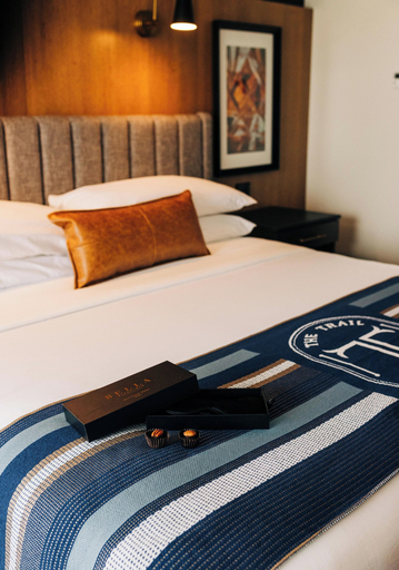 Bedroom 3, The Trail Hotel, Nelson
