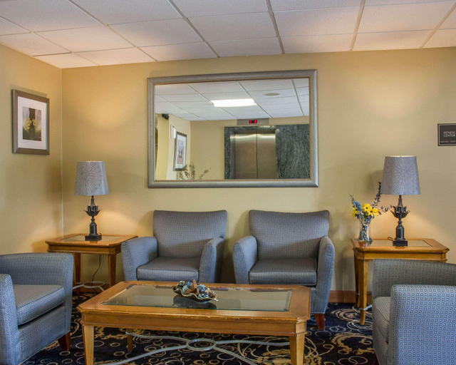 Public Area 2, Comfort Inn Wethersfield - Hartford, Hartford
