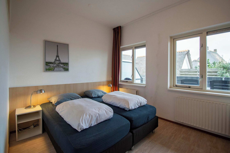 Bedroom 2, Apartment in Netherlands Near the Beach, Zijpe