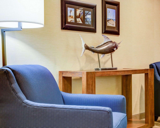 Public Area 2, Quality Inn Florence, Lane