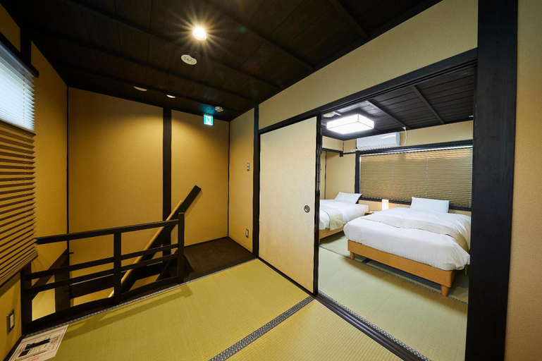 Bedroom 2, Rinn Gojo Mibugawa East, Kyoto