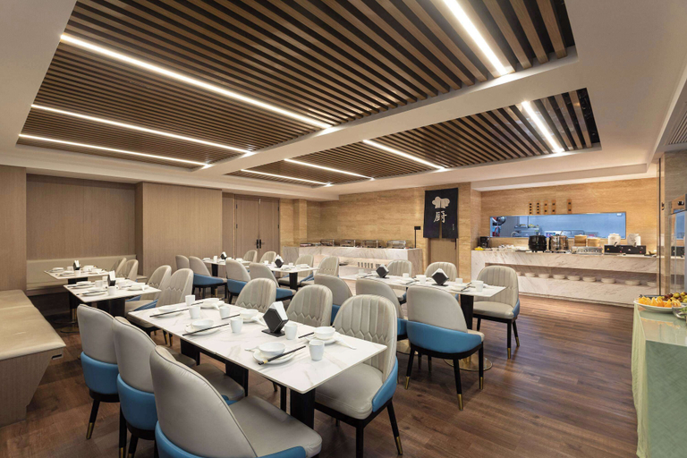 Food & Drinks 4, Microtel By Wyndham Nanchang, Nanchang
