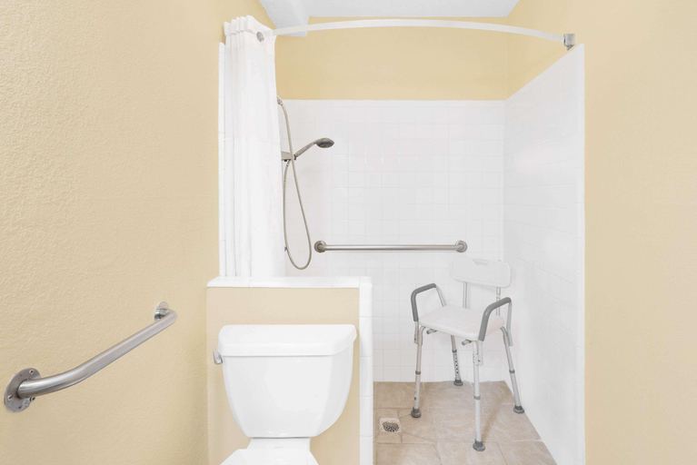 Bathroom 4, Super 8 by Wyndham Kerrville TX, Kerr