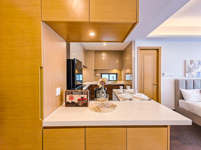 Dining Room 6