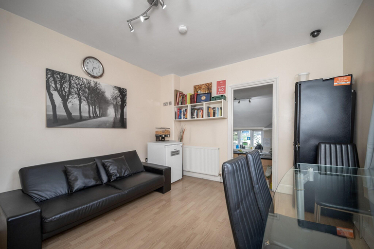 Public Area 3, Flexistay Aparthotel Tooting, London