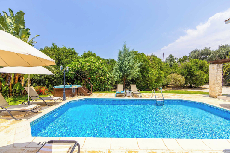 Others 4, Villa Ay Kyriaki