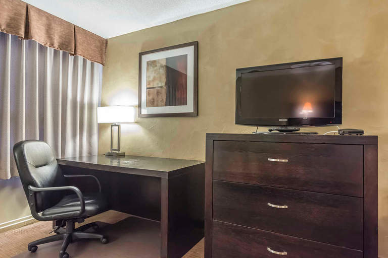 Public Area 3, Quality Hotel & Conference Centre, Restigouche