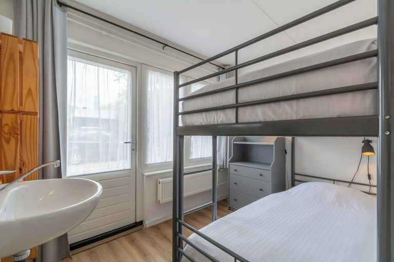 Room 3, Holiday Home Effe Sprage in Callanstoog Centre, Zijpe