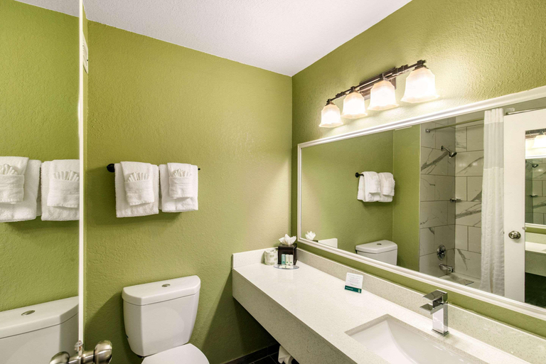 Bedroom 3, Quality Inn & Suites Plano East - Richardson, Collin