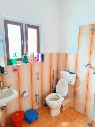 Bathroom 4, Peakman Residence, Bagmati