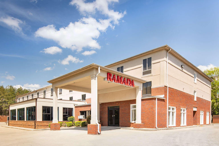 Food & Drinks 1, Ramada Limited Suites Alpharetta, Fulton