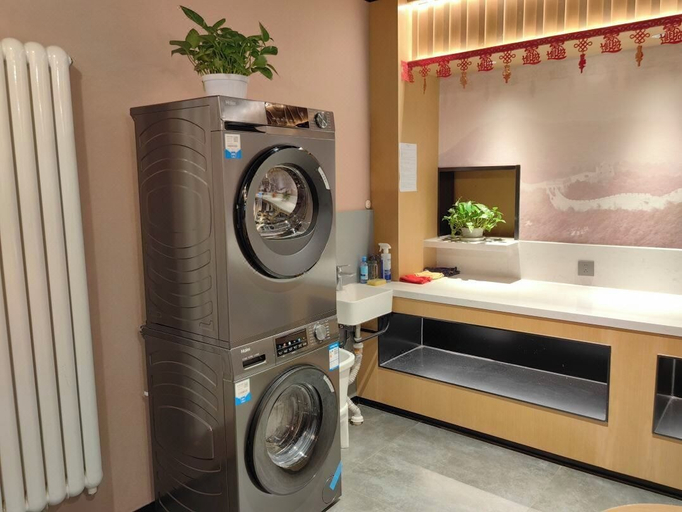 Bathroom, Harmony Garden Hotel, Beijing
