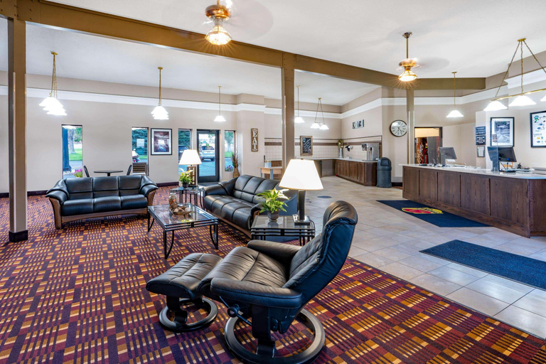 Public Area 2, Super 8 by Wyndham Casper West by the River, Natrona