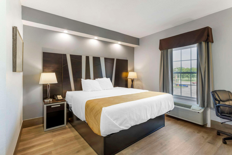 Bedroom 3, Quality Inn Oak Ridge, Anderson