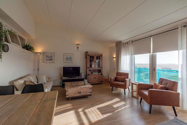 Others 4, Bright Coastal Hideaway, Den Helder