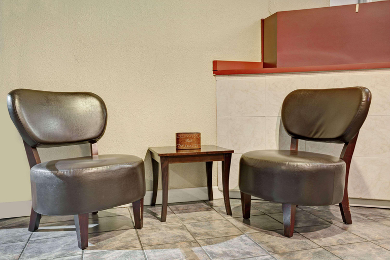 Public Area, Days Inn by Wyndham Elizabeth City, Pasquotank