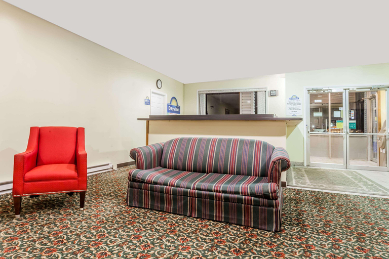 Public Area, Days Inn by Wyndham Seymour, Jackson
