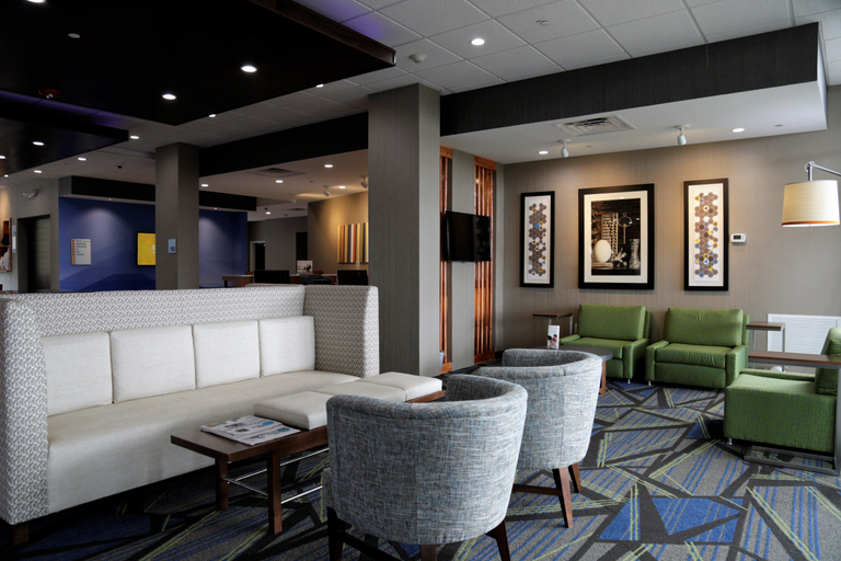 Public Area, Holiday Inn Express & Suites ALABASTER by IHG, Shelby