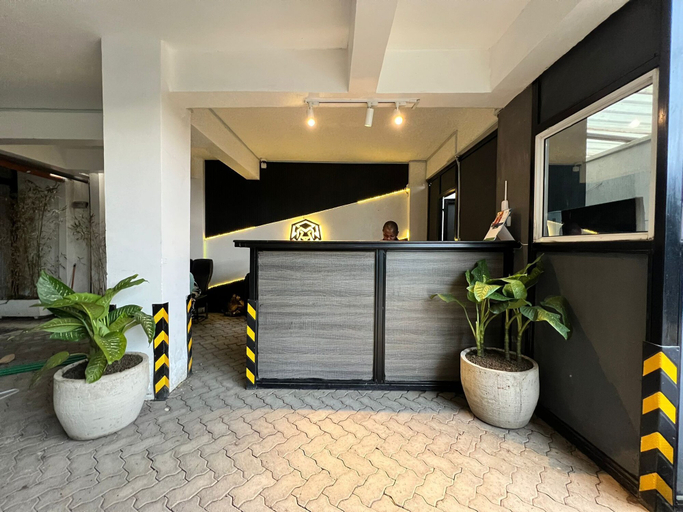 Others 4, Triad Apartment, Embakasi East