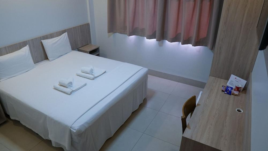 Bedroom 3, Oiti Hotel, Gurupi