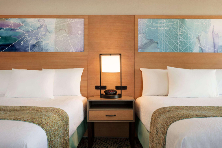 Bedroom 4, Surfbreak Oceanfront Hotel, An Ascend Hotel Collec, Virginia Beach