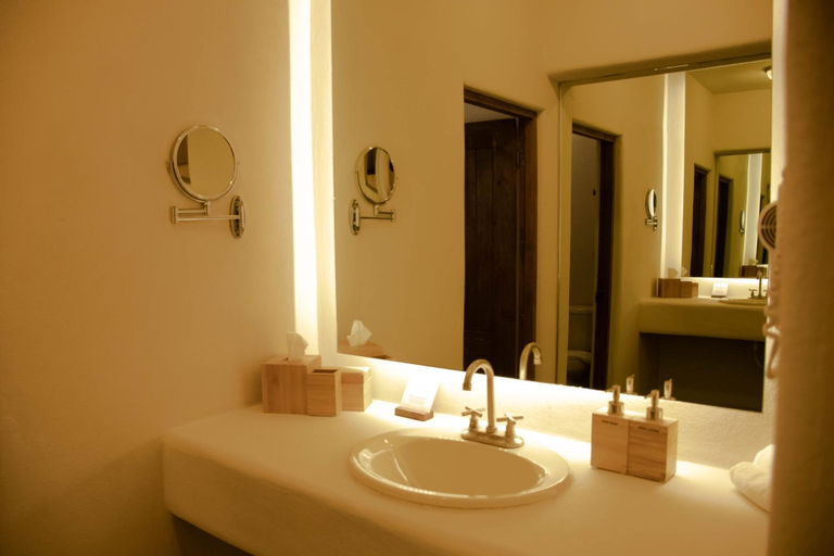 Bathroom 4, Hacienda 1800, Cuatrociénegas
