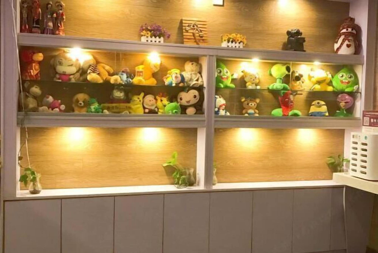 Food & Drinks 5, Orangewood Hotel (Shanghai Pengpu Xincun Subway Station), Shanghai