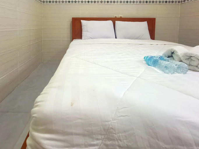 Bedroom 16
