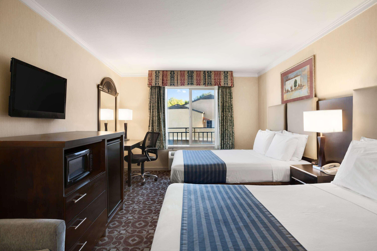 Bedroom 3, Days Inn by Wyndham Concord, Contra Costa