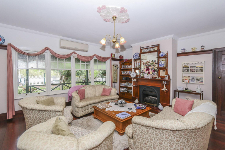 Public Area 4, Rosebridge House Bed & Breakfast Adult Retreat, Kalamunda