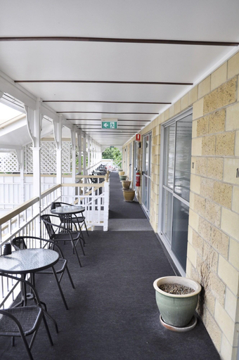 Food & Drinks 5, Alexandra Park Motor Inn, Bundaberg