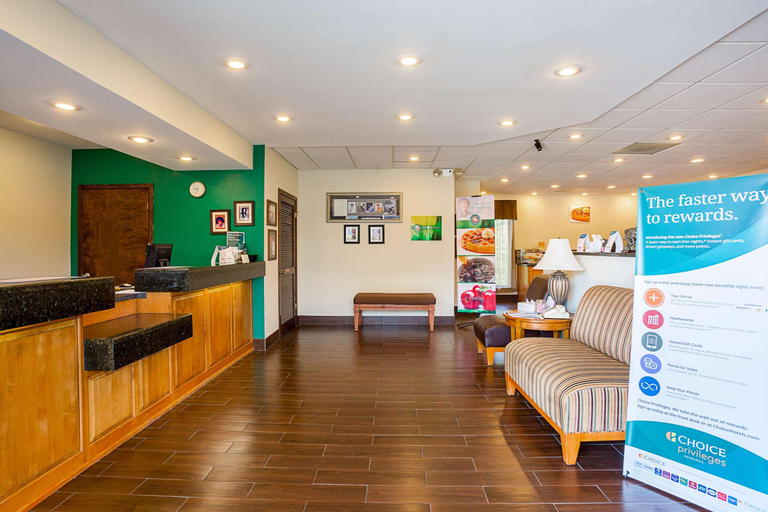 Public Area 2, Quality Inn Hurricane Mills, Humphreys