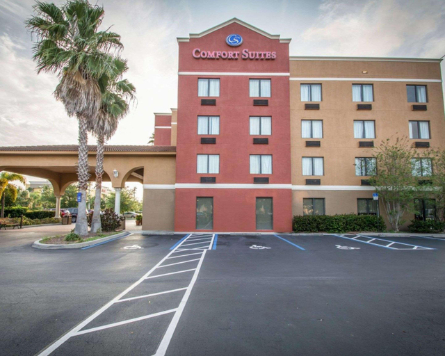 Exterior & Views 2, Comfort Suites Fort Pierce I-95, Saint Lucie