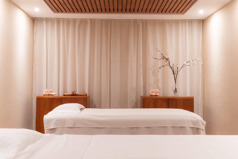 Bedroom 5, Dazzler by Wyndham Montevideo, Montevideo