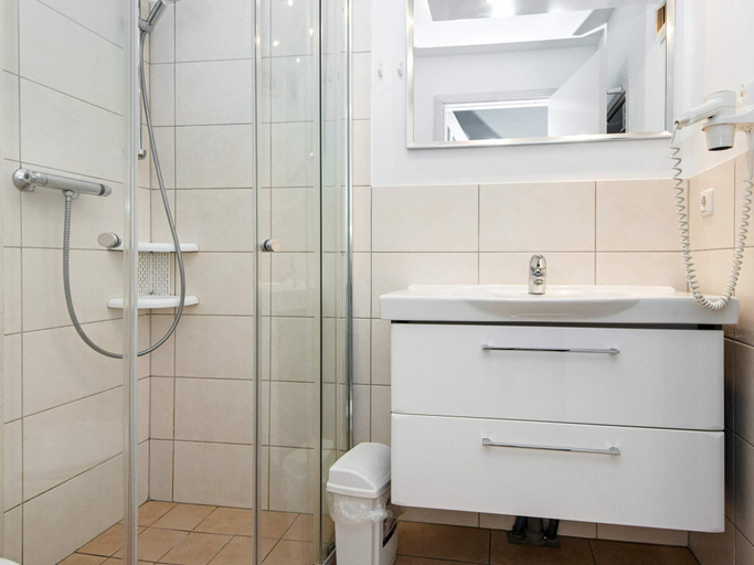 Bathroom, Holiday Home in Wendtorf, Plön