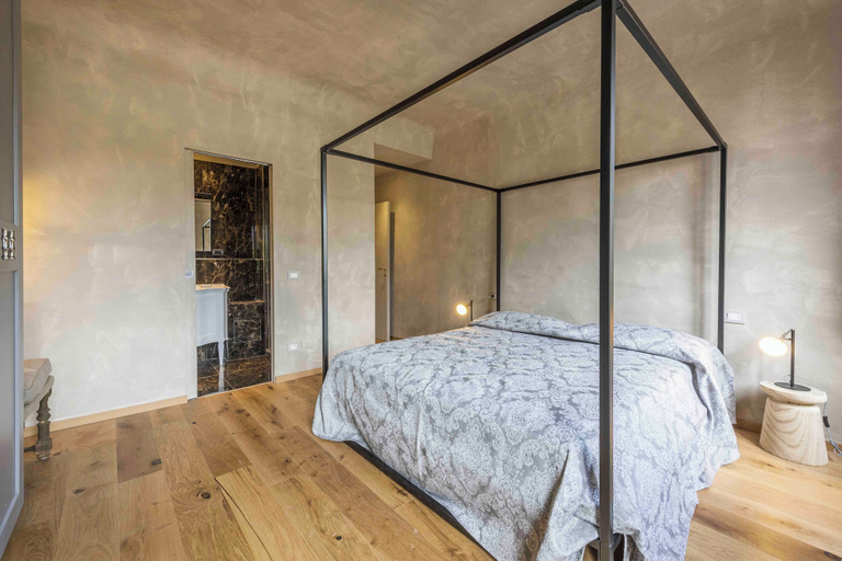 Others 4, Casa Vitto by MMega, Florence