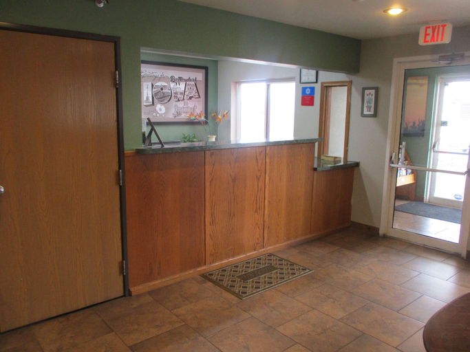 Public Area 2, SureStay Plus Hotel by Best Western Bettendorf, Scott