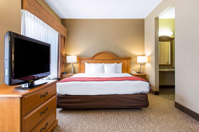 Bedroom 3, Spark by Hilton Wilmington, New Hanover
