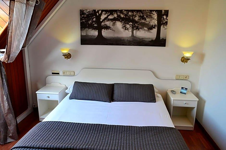 Bedroom 4, Alda Santa Cristina, A Coruña