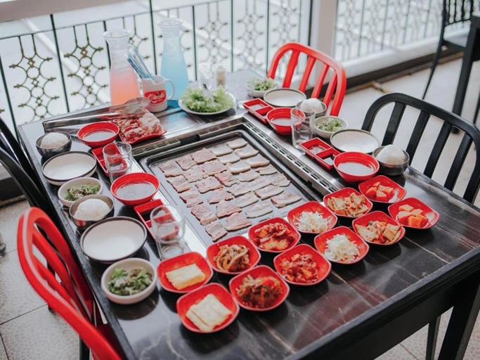 Food & Drinks, Tagaytay Hotel Sixb City Center, Tagaytay City