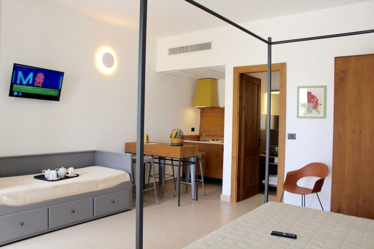 Bedroom 4, Masseria Rifisa AgriResort, Lecce