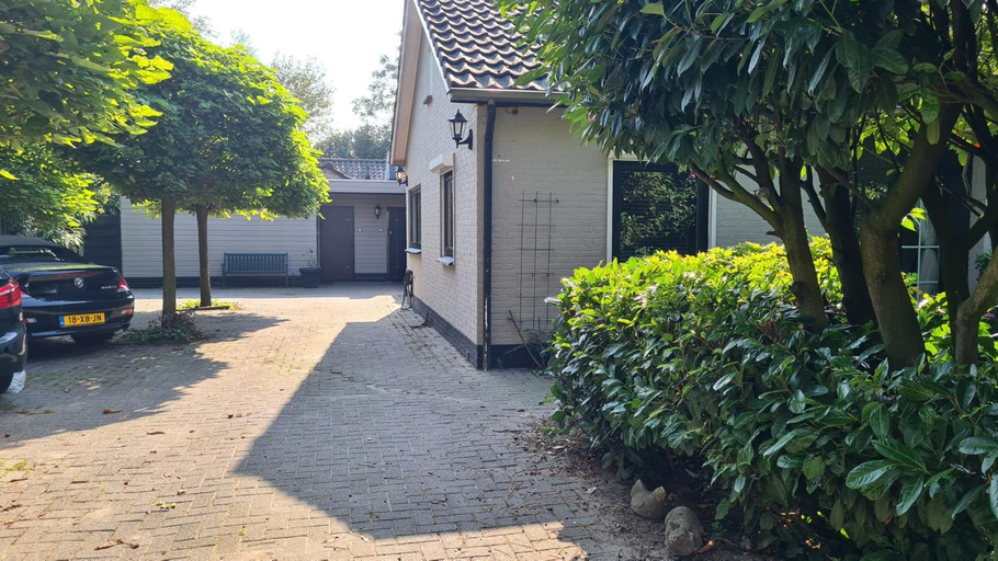 Others 4, Sleepzzz, Heusden