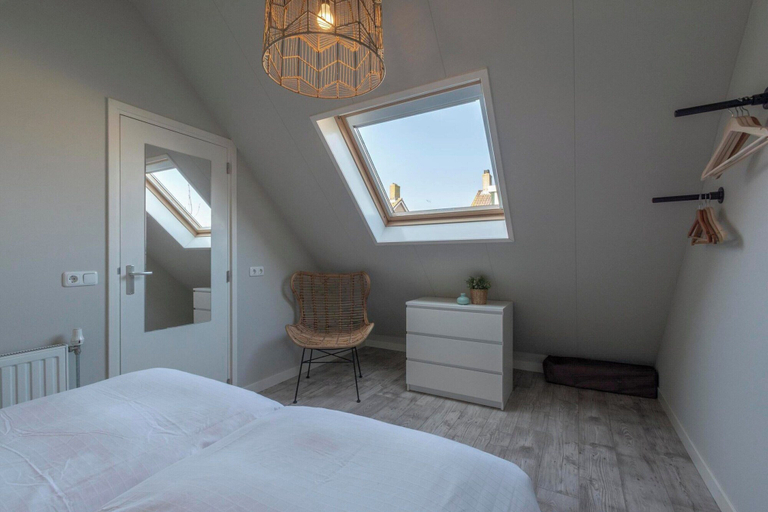 Room 2, Duinroosweg 83 Near Callantsoog Village Square, Zijpe