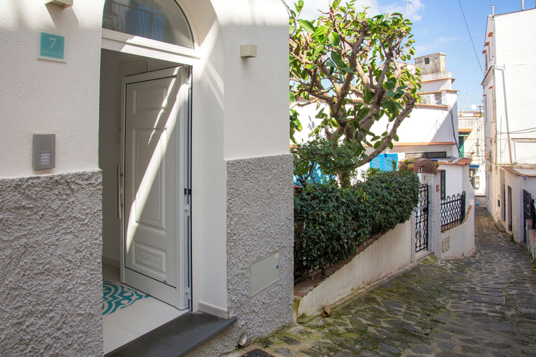 Exterior & Views 2, Via Roma Suites, Napoli